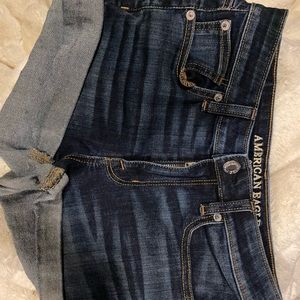 american eagle jean shorts size 4